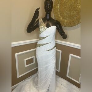 Shimmer by Bari Jay White and Gold